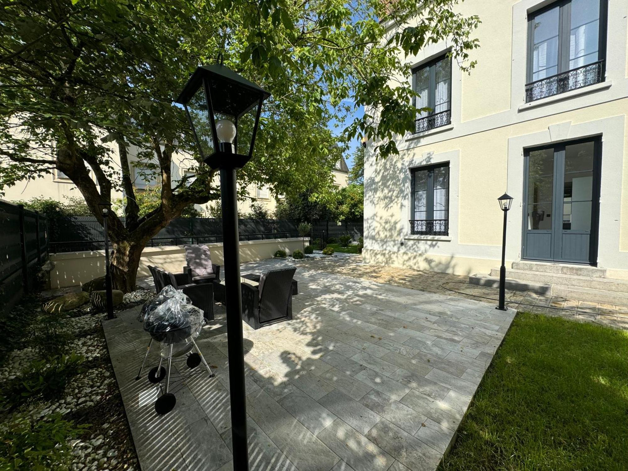 L'Etoile De Seine 77 Appartement 3 Dammarie-lè-Lys Екстериор снимка